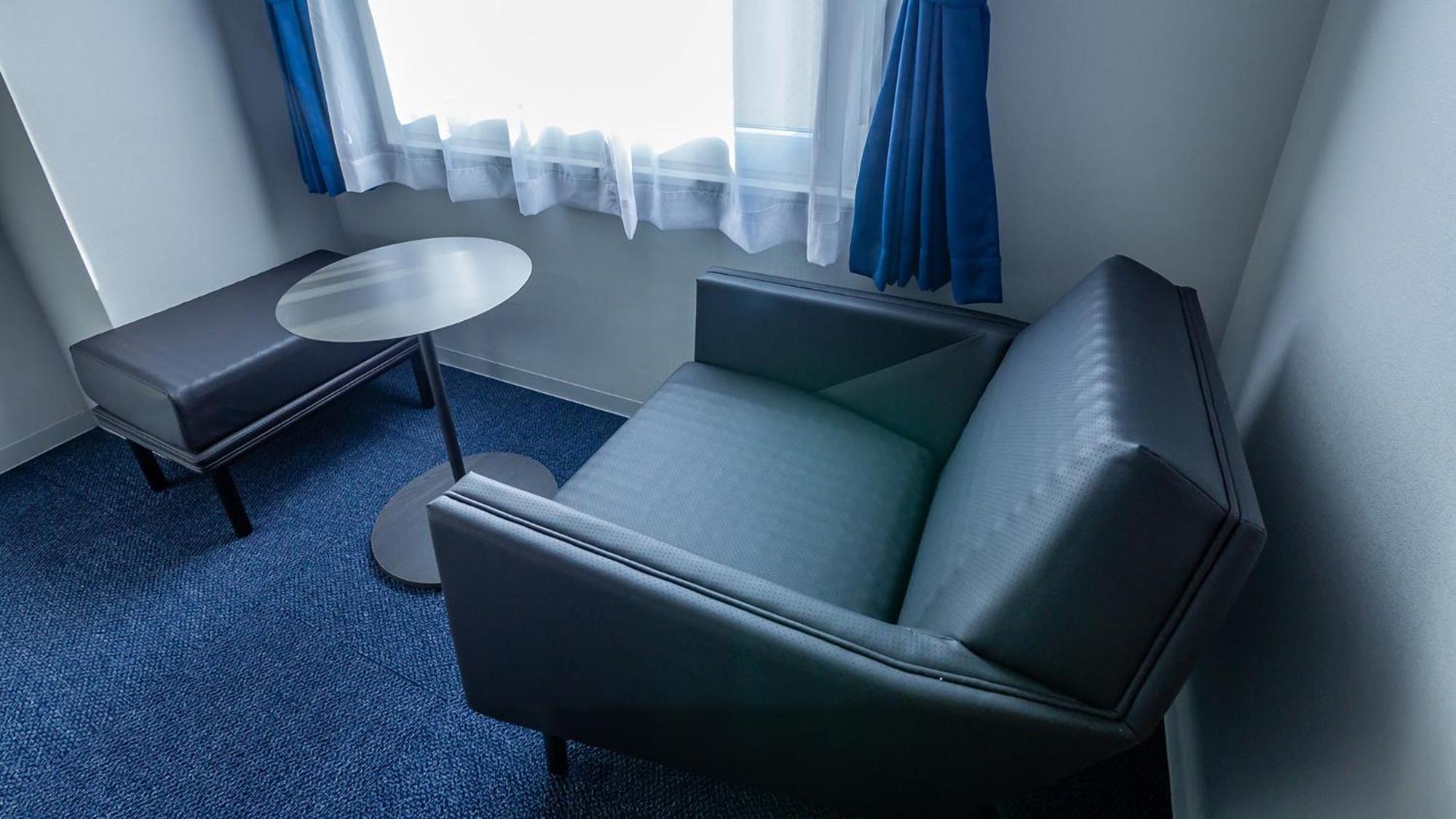 Toyoko Inn Osaka Yodoyabashi-eki Minami Værelse billede